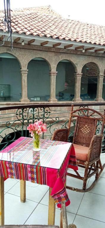 Qosqollay Plaza De Armas Bed & Breakfast Cusco Exterior photo